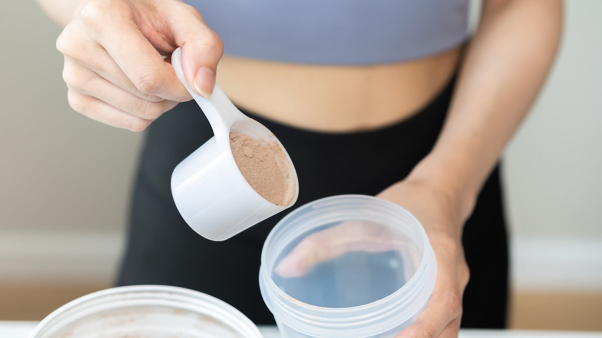 Nur geschüttelt, nicht gerührt: Was bringen Proteinshakes ohne Sport?