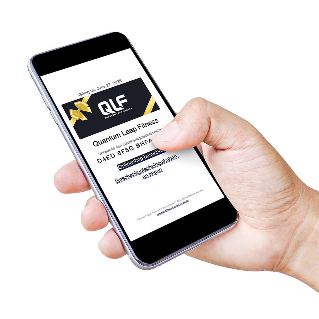 Hand hält Smartphone mit digitalem Geschenkgutschein per Mail von Quantum Leap Fitness, Galerieposition 1 QLF-Geschenk-Gutschein.jpg