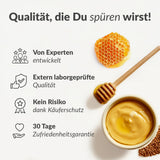 Tasty Sauce Nahaufnahme mit Honigwabe, Honiglöffel und Senfkörnern, Galerie 1, von Quantum Leap Fitness