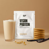 Vegan Protein mit Butterkeks-Vanille Geschmack, Sachet, cremiger Shake, Vanilleschote und Kekse von Quantum Leap Fitness
