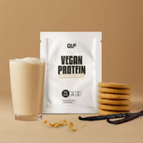 Vegan Protein von Quantum Leap Fitness mit Butterkeks-Vanille Geschmack, Proteinpulver Sachet und cremigem Shake Galerie 1