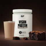 Vegan Protein Schokolade Brownie von Quantum Leap Fitness mit weniger süßem Geschmack, Proteinpulver und cremigem Shake